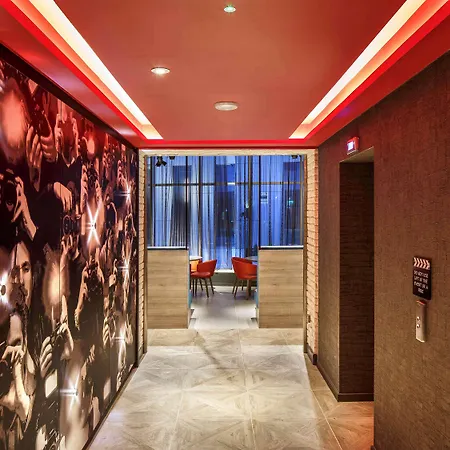 Ibis Styles London Ealing Hotel Exterior photo
